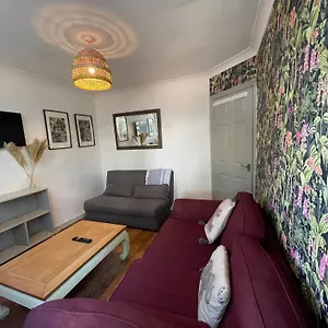 the-woodlands.cambridgehotelsuk.com/